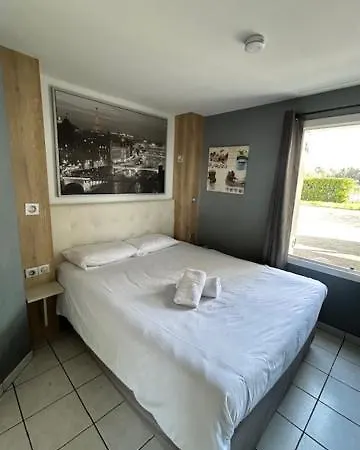 Initial By Balladins Lyon / Hotel